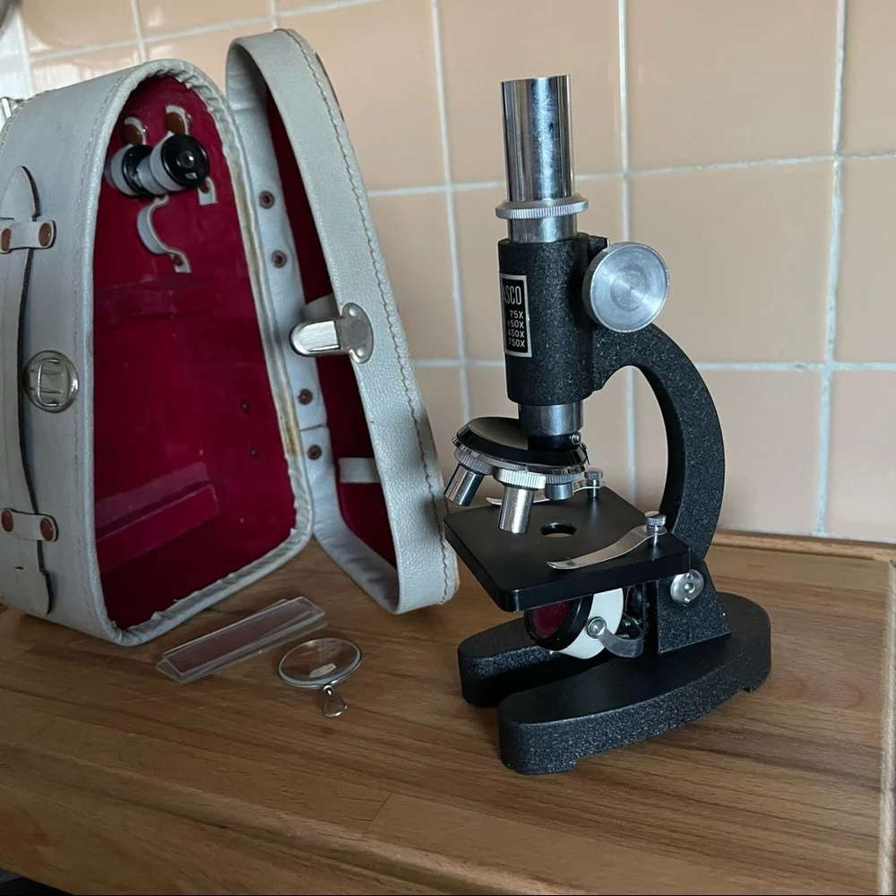 1950 Metasco Microscope - Picture 3 of 7